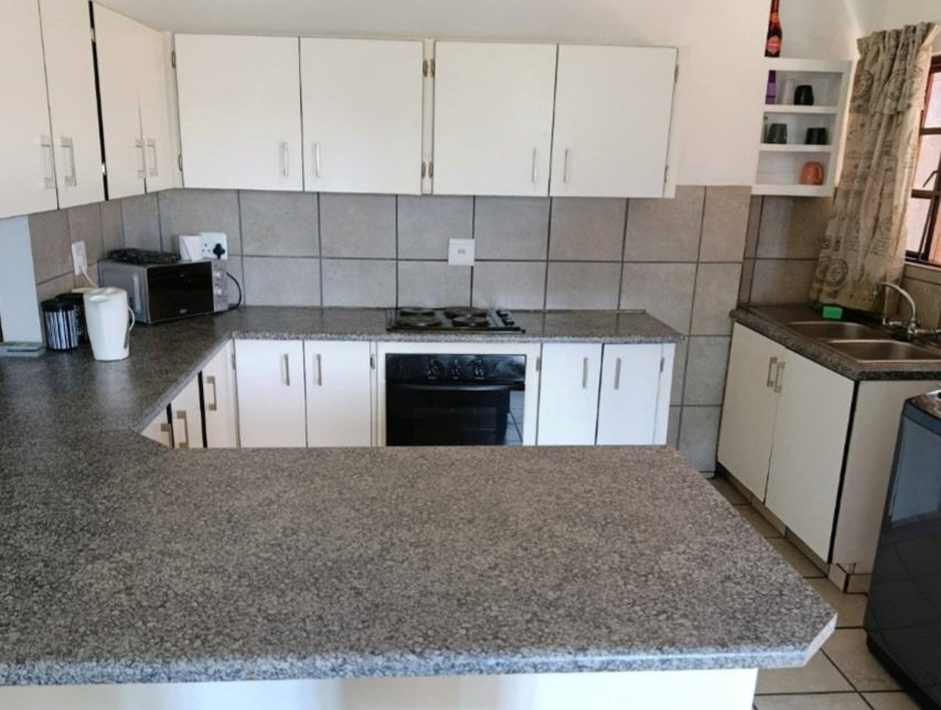 3 Bedroom Property for Sale in Langenhovenpark Free State